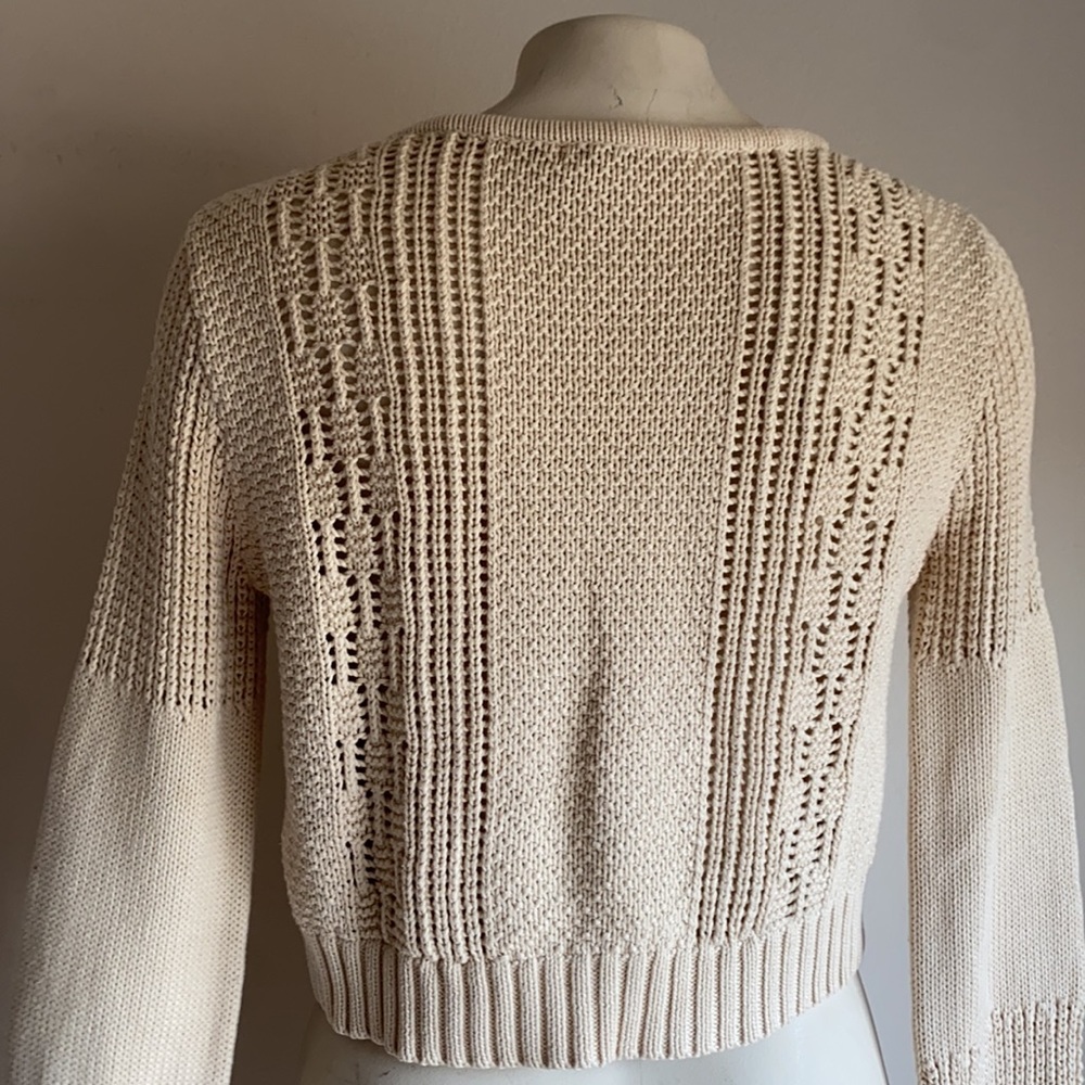 Women’s cable knit crop sweater Medium - Picture 4 of 4